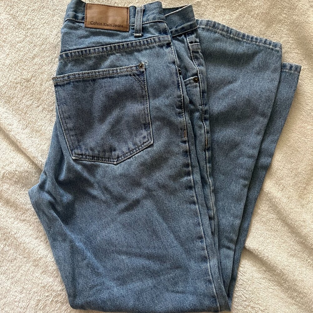 CALVIN KLEIN JEANS